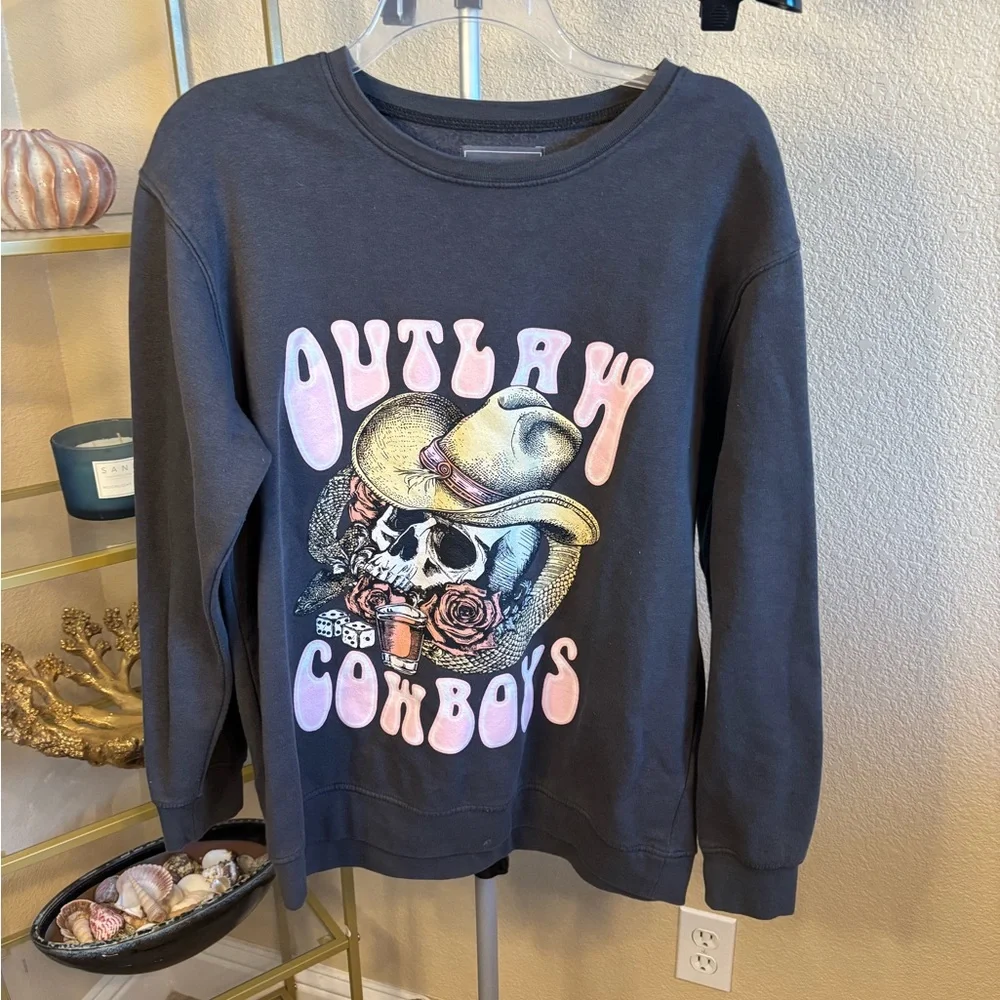 Love for Humanity Outlaw Cowboy Graphic Sweatshirt Medium Charcoal Western Skull